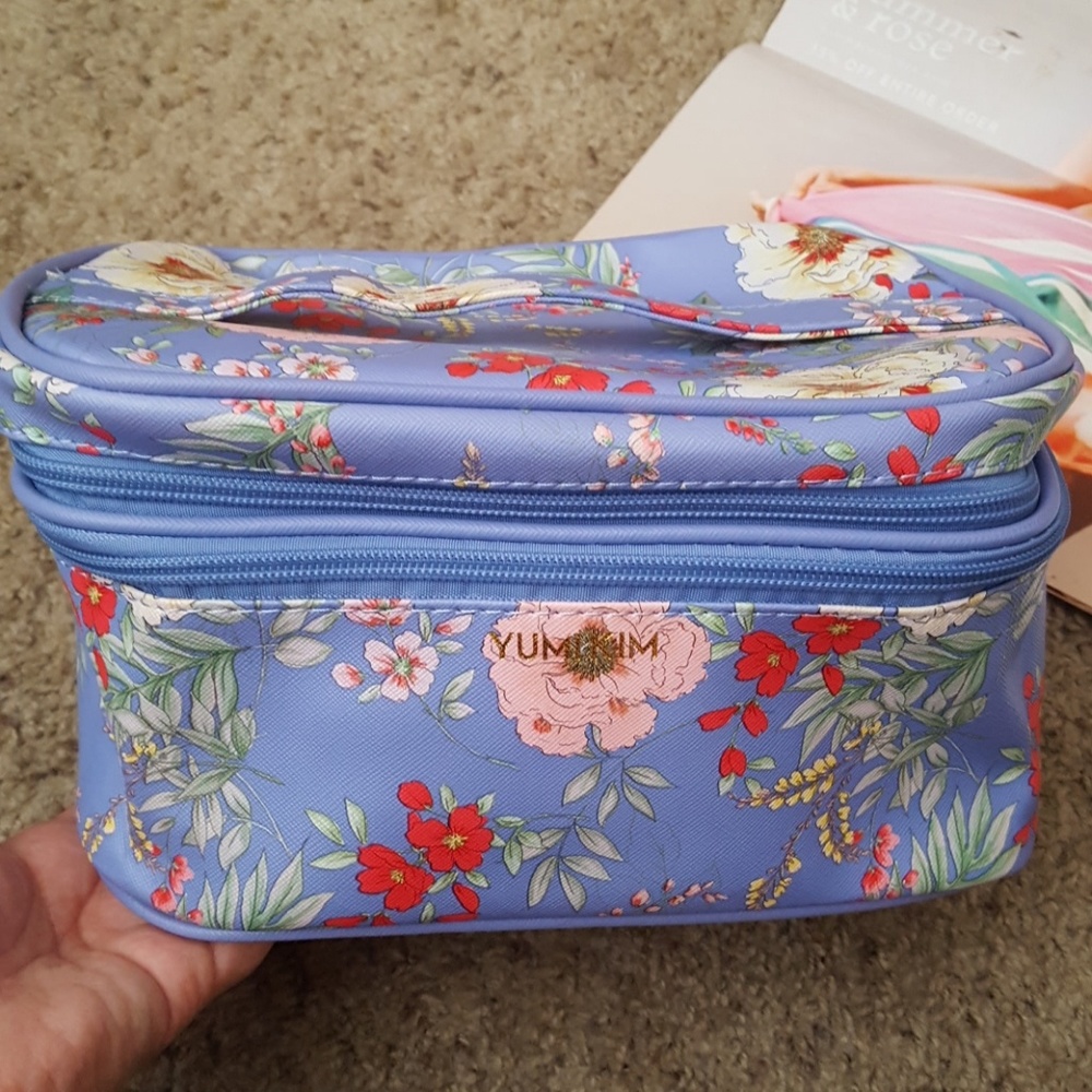 Yumi Kim make up train case
